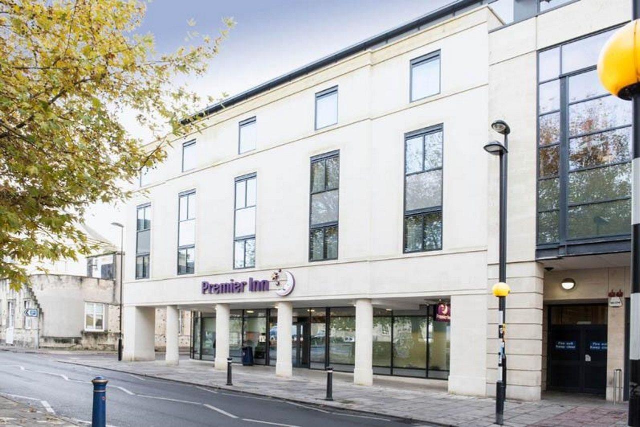 Premier Inn Bath City Centre Экстерьер фото